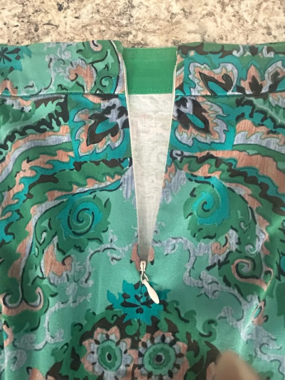 J. Crew Casbah Green Paisley Print Sateen Pencil Skirt Stretch Colorful Size 4